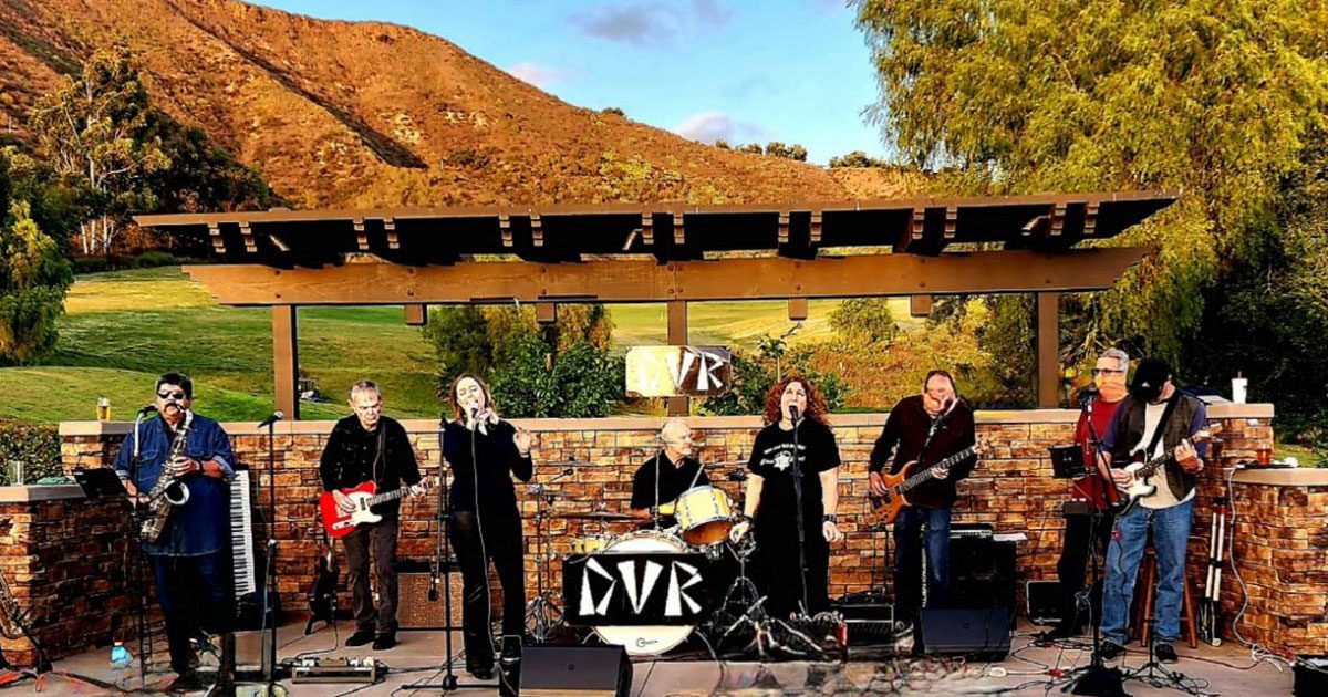 Live music at Tierra Rejada Golf Club in Simi Valley