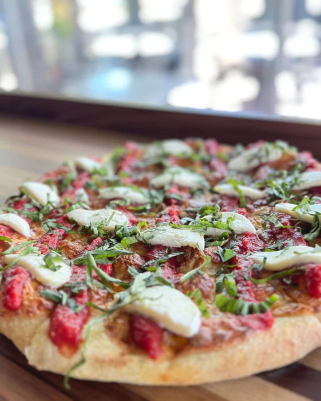 🍕 While you #VisitSimiValley, make dinner easy with a stop at one of our crave-worthy pizza spots. Classic slices or loaded pies, dinner plans = solved.

📷  @slicehouse_vc_la 
📍2916 Tapo Canyon Rd B

📷  @topperspizzaca
📍2408 Erringer Rd

📷  @cpk 
📍1555 Simi Town Center Way

📷  @theeastcoastpizzacompany
📍2667 Tapo Canyon Rd

Pizza makes the day better, but if you're craving something different, comment "food" and we'll send you a list of Simi Valley restaurants to explore.