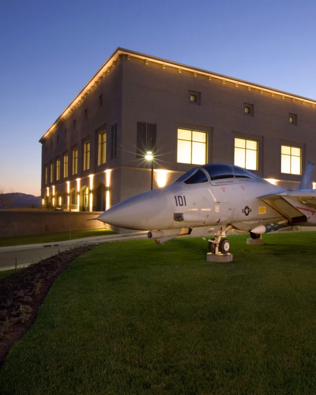 📣 History lovers, this one’s BIG!

A brand-new exhibit celebrating America's 250th birthday is landing at the Ronald Reagan Presidential Library—America 250 opens May 22, 2026.

250 years of American history will be on display, including:
• John Trumbull’s iconic Declaration of Independence painting
• A Civil War cannon used at the Battle of Gettysburg
• A flag flown on the Apollo 11 mission
• Thomas Jefferson’s glasses, inkwell, and pen

Exhibit runs through September 20.

Comment "AMERICA" and we'll DM you details.