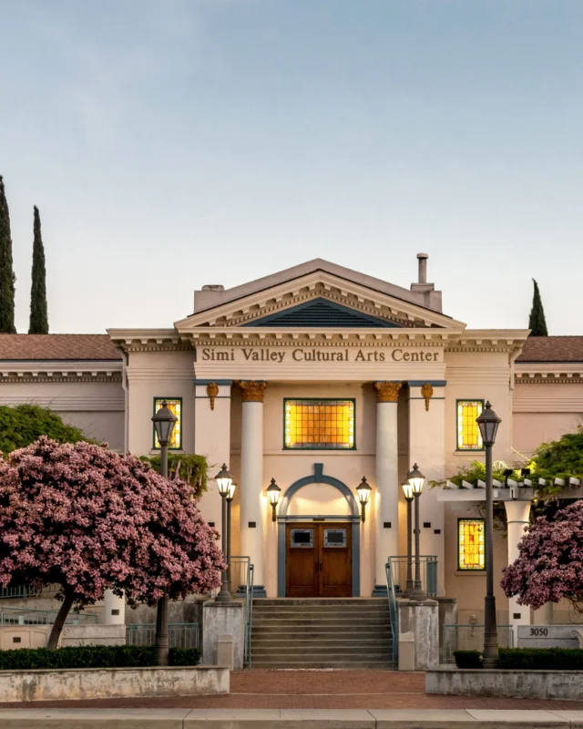 A historic stage packed with summer entertainment—there’s only one place that fits that description: the one and only Simi Valley Cultural Arts Center.

Make plans to see a show this summer. 

Swipe to see three big shows coming to the stage.

Comment "STAGE" and we'll drop a link in your DMs with more entertaining acts at this iconic venue. 

📷 @svculturalartsctr