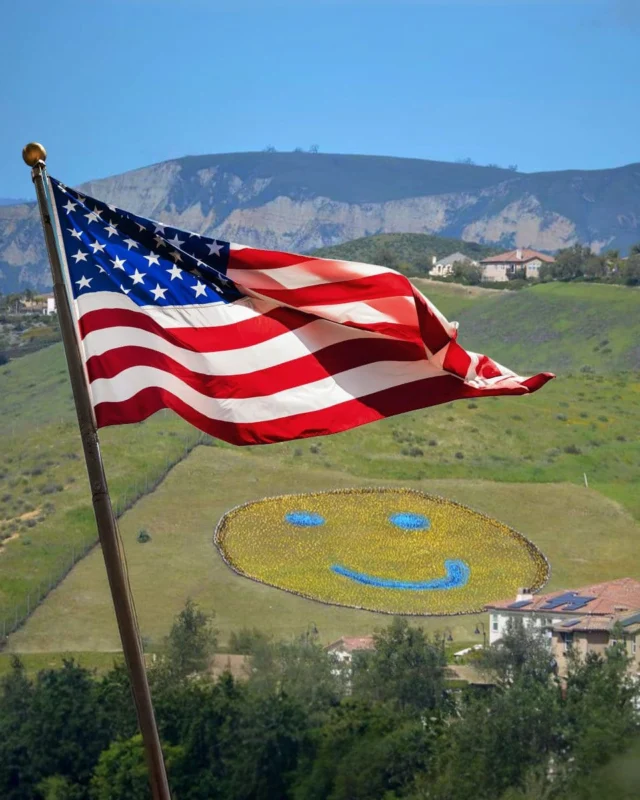 🇺🇸 Red, white, and BOOM — Simi Valley knows how to celebrate the 4th of July!

🎉 Patriotic games, music, and activities at the Ronald Reagan Presidential Library
🍔 A Star-Spangled Rock N' Country Jam and Fireworks Extravaganza at Rancho Santa Susana Community Center

Grab your lawn chairs, gather your crew, and celebrate Independence Day the Simi Valley way. 🇺🇸✨

Comment "FIREWORKS" and we'll DM you event details. 

@simi.valleykiwanis