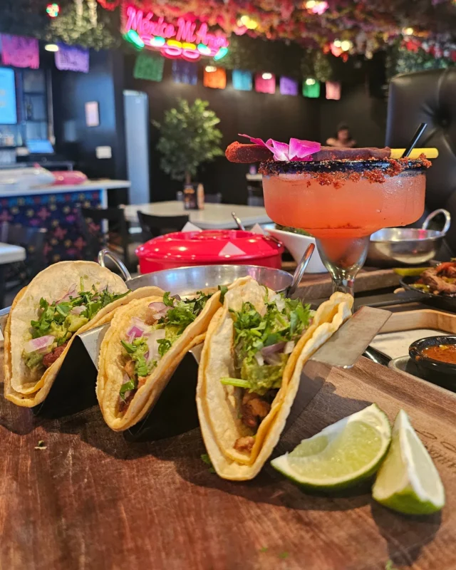 🌮 Ready for a taco tour of Simi Valley?

Whether you're craving street tacos, sizzling plates, or a modern twist on Mexican favorites, these four spots deserve a place on your taco crawl:

📍 @mariachiloco_simivalley
2345 Erringer Rd 

📍 @originaldoncuco 📷
3991 Cochran St

📍 @kalaveras.la 📷
1213 Simi Town Center Way

📍 @epictacos
5706 E Los Angeles Ave

The only question is: Which stop are you hitting first?

Tag your taco crew and comment "FOOD" for more Simi Valley restaurants to try.