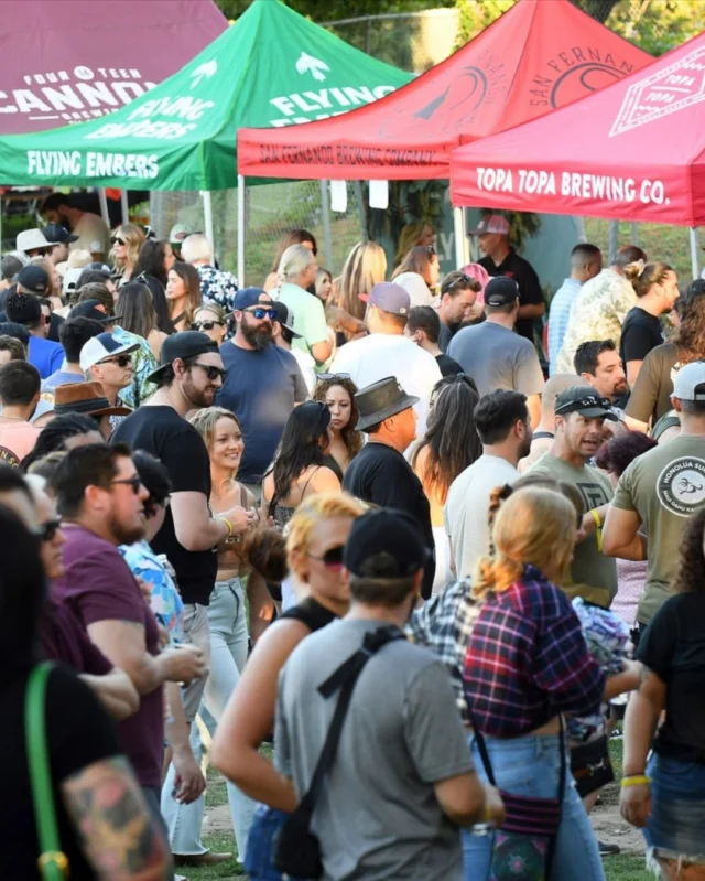 Raise a glass to one of Simi Valley's favorite summer traditions! 

Simi's Endless Summer Beer Fest is back.

Sample more than 50 beers, ciders, and seltzers from two dozen local craft breweries, enjoy live music, grab a bite from local food trucks, and soak up the good vibes.

📅 Saturday, August 29
🕕 6:00-9:00pm 
📍 Rancho Simi Community Park, 1765 Royal Ave.
🔞 21+ only

Comment "BEER" for event and ticket info.

Proceeds benefit local charities.
📷 Sponsored by @simisunsetrotary