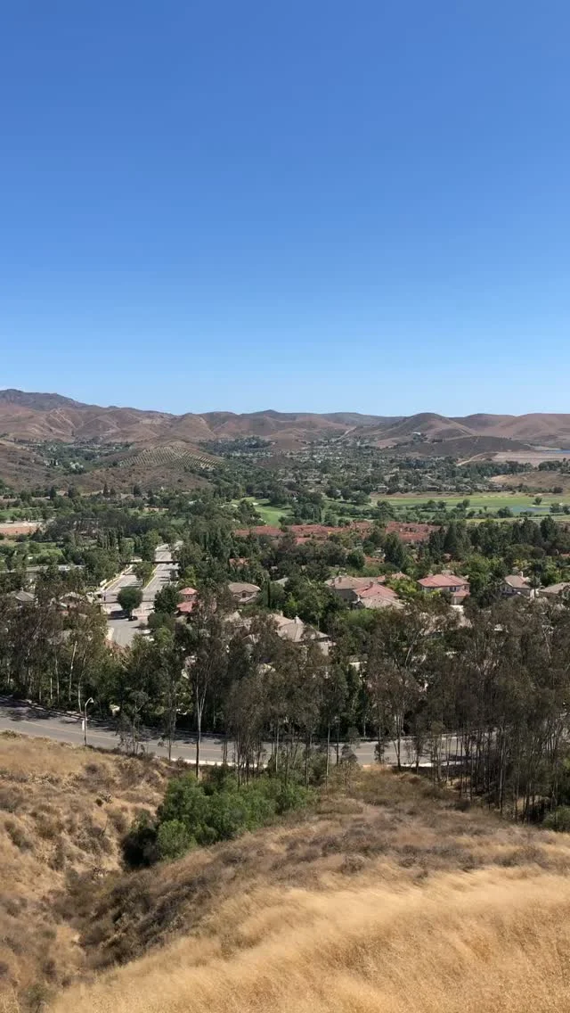 New month, new reasons to get out and explore Simi Valley.

September brings the Simi Valley Film Festival, the final concert at The Plaza, and plenty of festivals and events to fill your calendar. 🎬🎶

Comment "EVENTS" to check out the calendar.